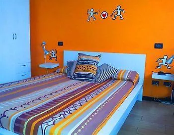 לינה וארוחת בוקר פלרמו B&B Montecarlo